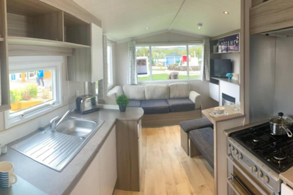 Appartement Presthaven Cozy Retreat à Prestatyn Extérieur photo